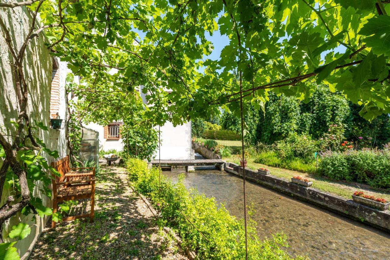 Gite Spacieux A Mer Avec Un Joli Exterieur Exterior photo